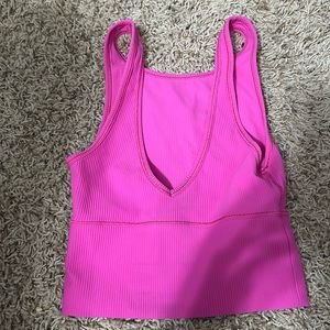 lululemon hot pink work out top, brand new only worn once